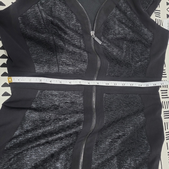 Dressbarn Women's Black Sleeve Front Zipper Mini Dress Size 12 - Picture 10 of 13
